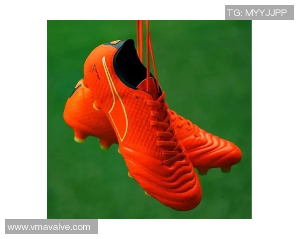 选择宽的足球鞋提升舒适度与表现的完美指南